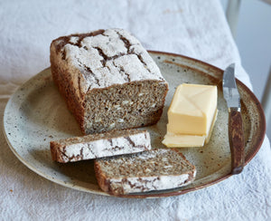 Baltic Rye Bread with Honey & Roasted Sunflower Seeds 680g