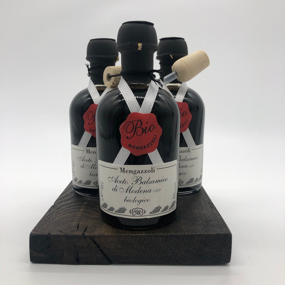 
            
                Load image into Gallery viewer, Organic Balsamic Vinegar di Modena PGI
            
        